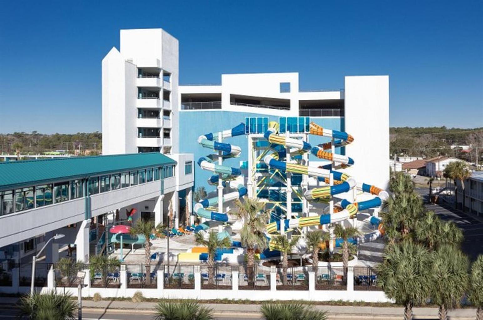 Remodeled Condo, Waterpark View At Landmark Resort Миртл-Бич Экстерьер фото